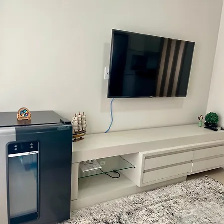 Apartamento encantador próximo à praia Governador Celso Ramos Exterior foto