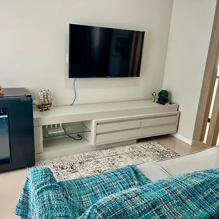 Apartamento encantador próximo à praia Governador Celso Ramos Exterior foto