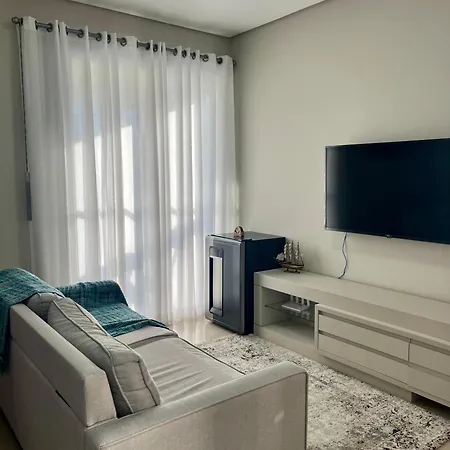 Apartamento encantador próximo à praia Governador Celso Ramos Exterior foto